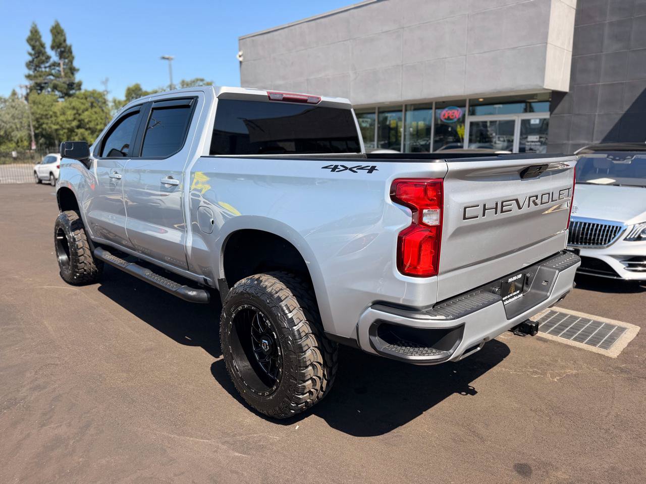 Used 2020 Chevrolet Silverado 1500 RST AWD/4WD image 8