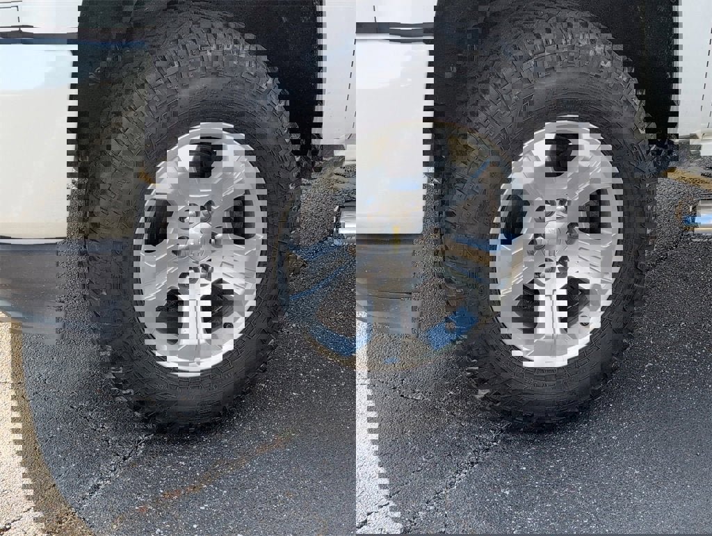 Used 2017 Chevrolet Silverado 1500 LTZ Z71 w/ LTZ Plus Package image 11