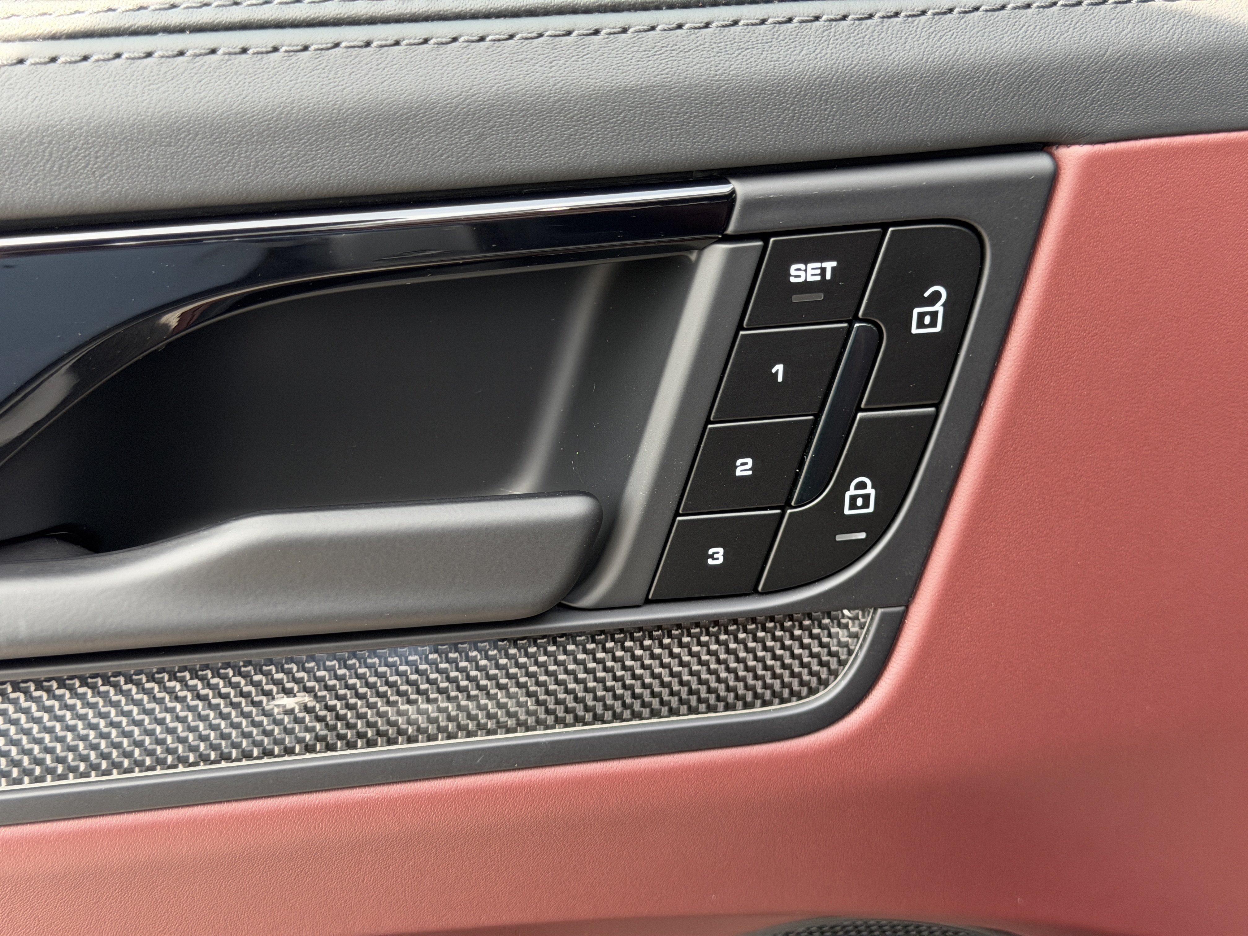 New 2026 Porsche Cayenne GTS AWD/4WD image 22