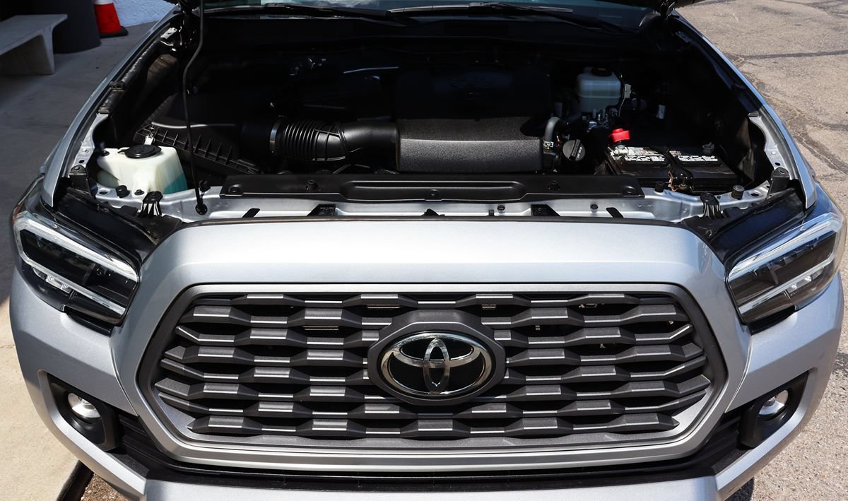 Used 2021 Toyota Tacoma TRD Off-Road w/ Technology Package AWD/4WD image 62