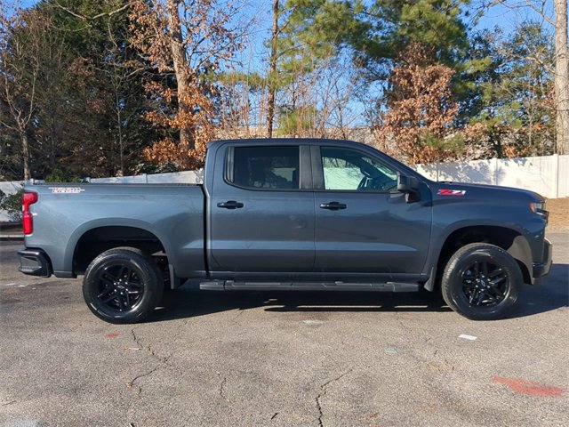 Used 2022 Chevrolet Silverado 1500 LT Trail Boss w/ Convenience Package II image 3