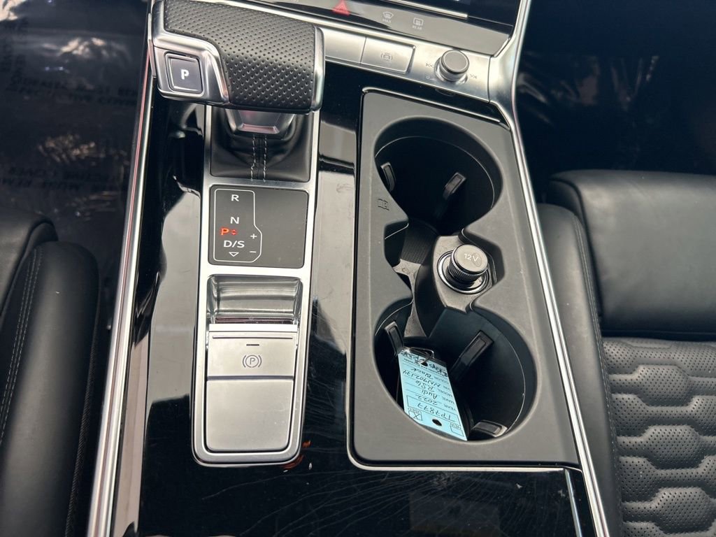 Used 2022 Audi RS 6 w/ Carbon Optic Package image 8