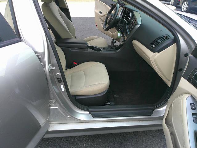 Used 2014 Kia Optima LX image 6