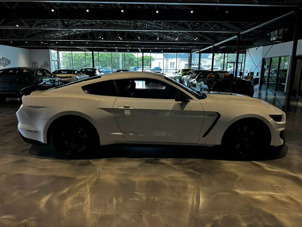 Used 2017 Ford Mustang Shelby GT350 RWD image 6