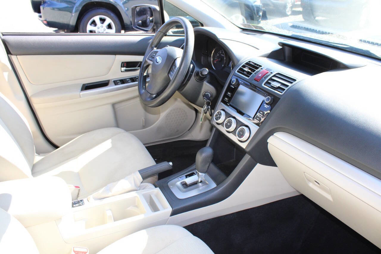 Used 2016 Subaru Impreza 2.0i Premium image 12