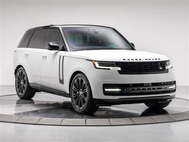 Used 2025 Land Rover Range Rover SE image 7