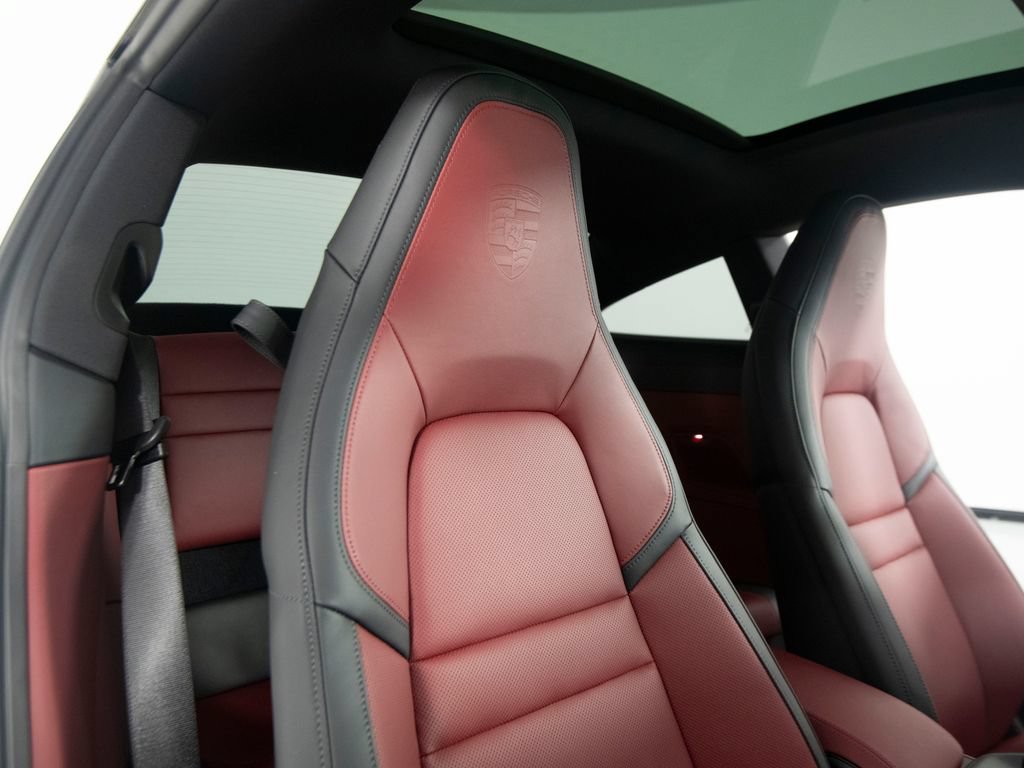 Certified 2026 Porsche 911 Carrera S RWD image 39