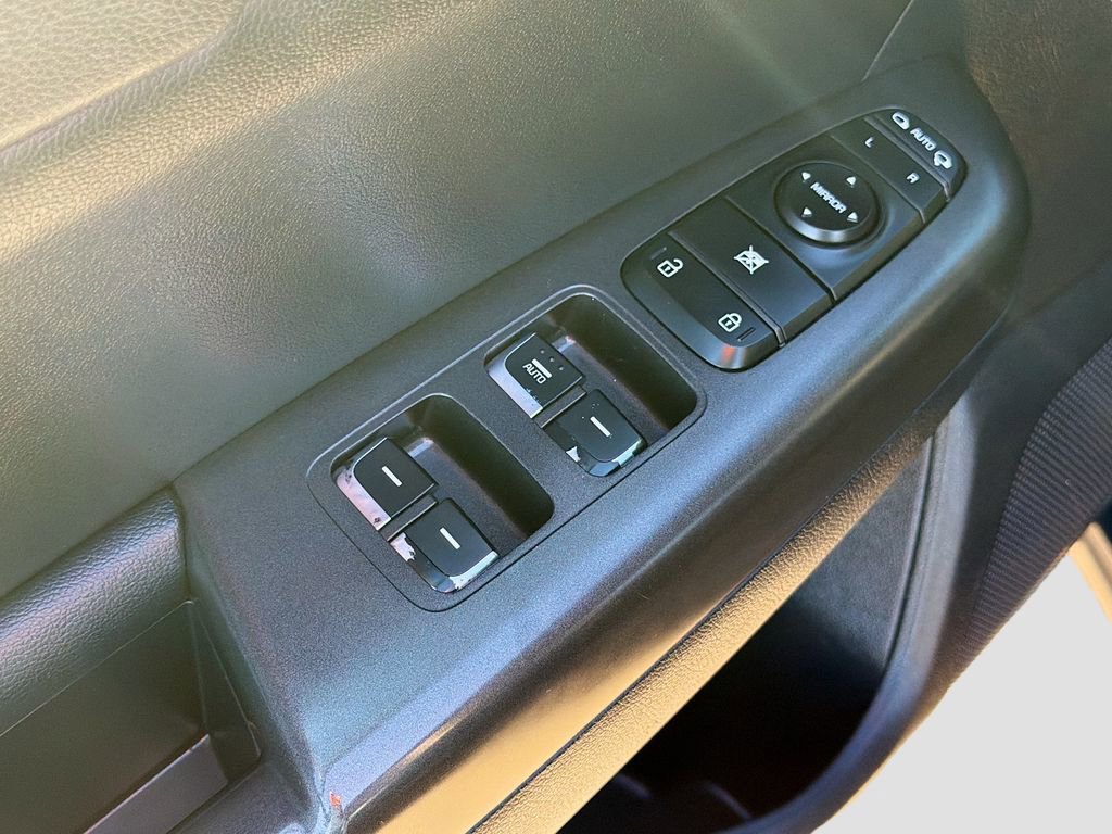 Used 2017 Kia Sportage EX w/ EX Premium Package image 18