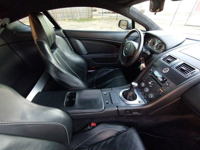 Used 2007 Aston Martin V8 Vantage Coupe image 54