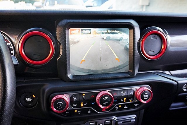 Used 2022 Jeep Wrangler Unlimited Rubicon image 31