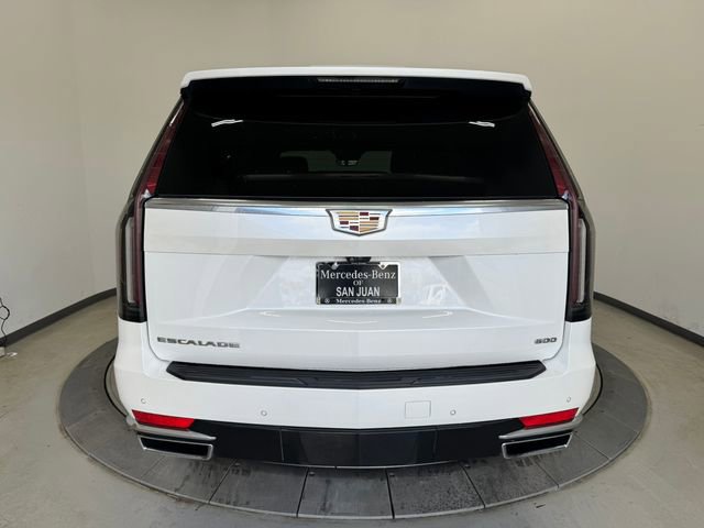 Used 2022 Cadillac Escalade Premium Luxury image 11
