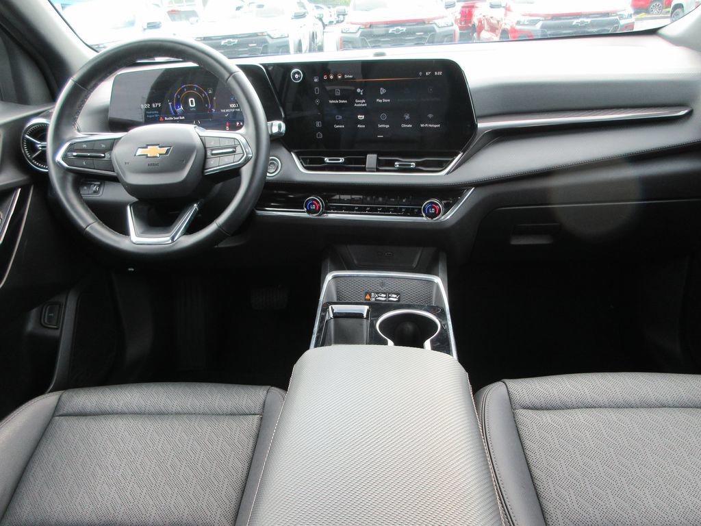 Certified 2025 Chevrolet Equinox LT w/ Convenience Package II AWD/4WD image 16