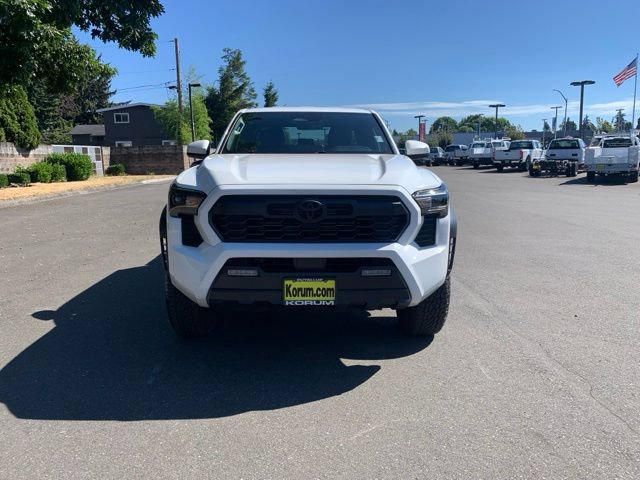 Used 2024 Toyota Tacoma TRD Off-Road AWD/4WD image 9