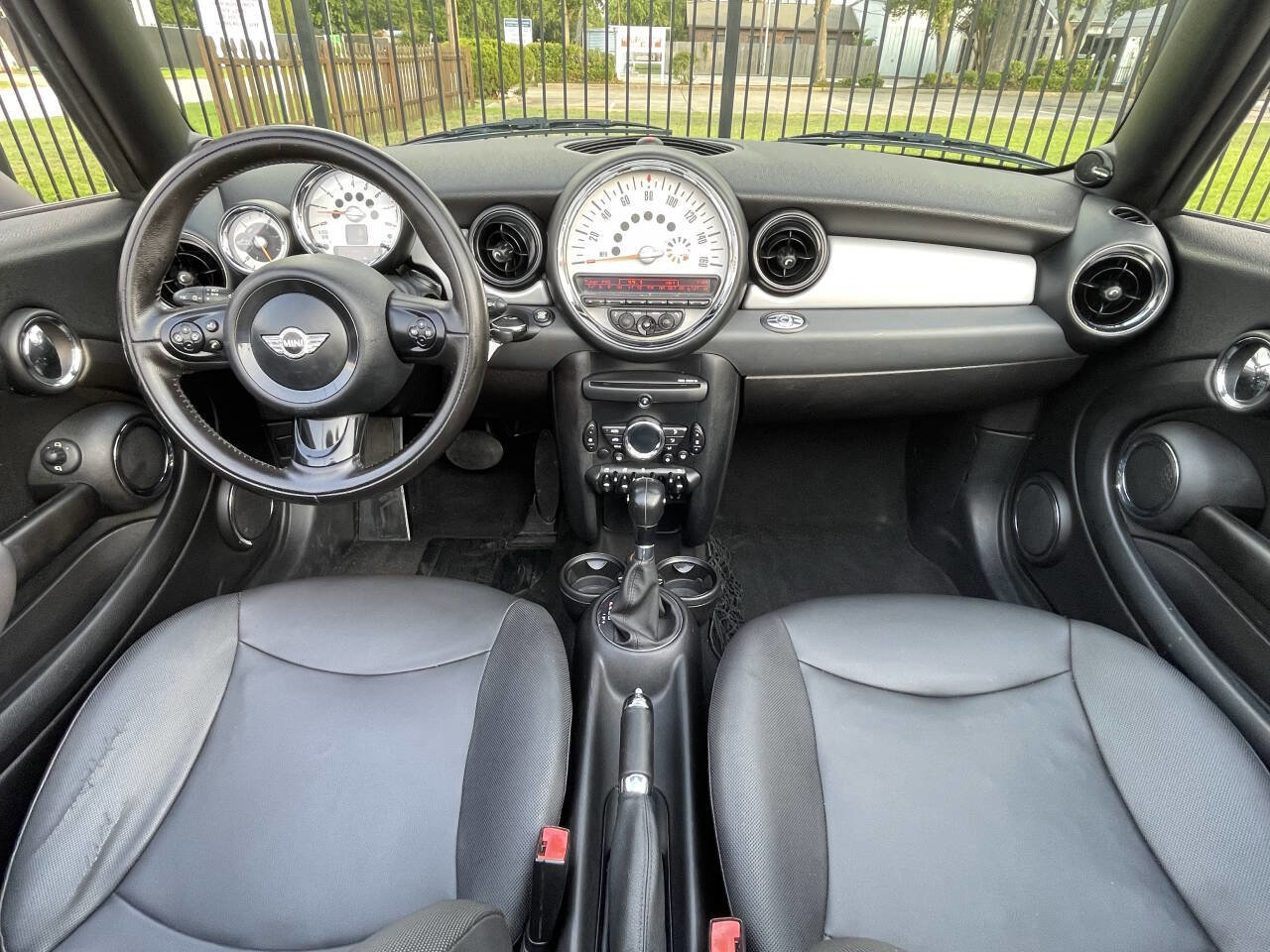 Used 2011 MINI Cooper Base 2dr Convertible image 25