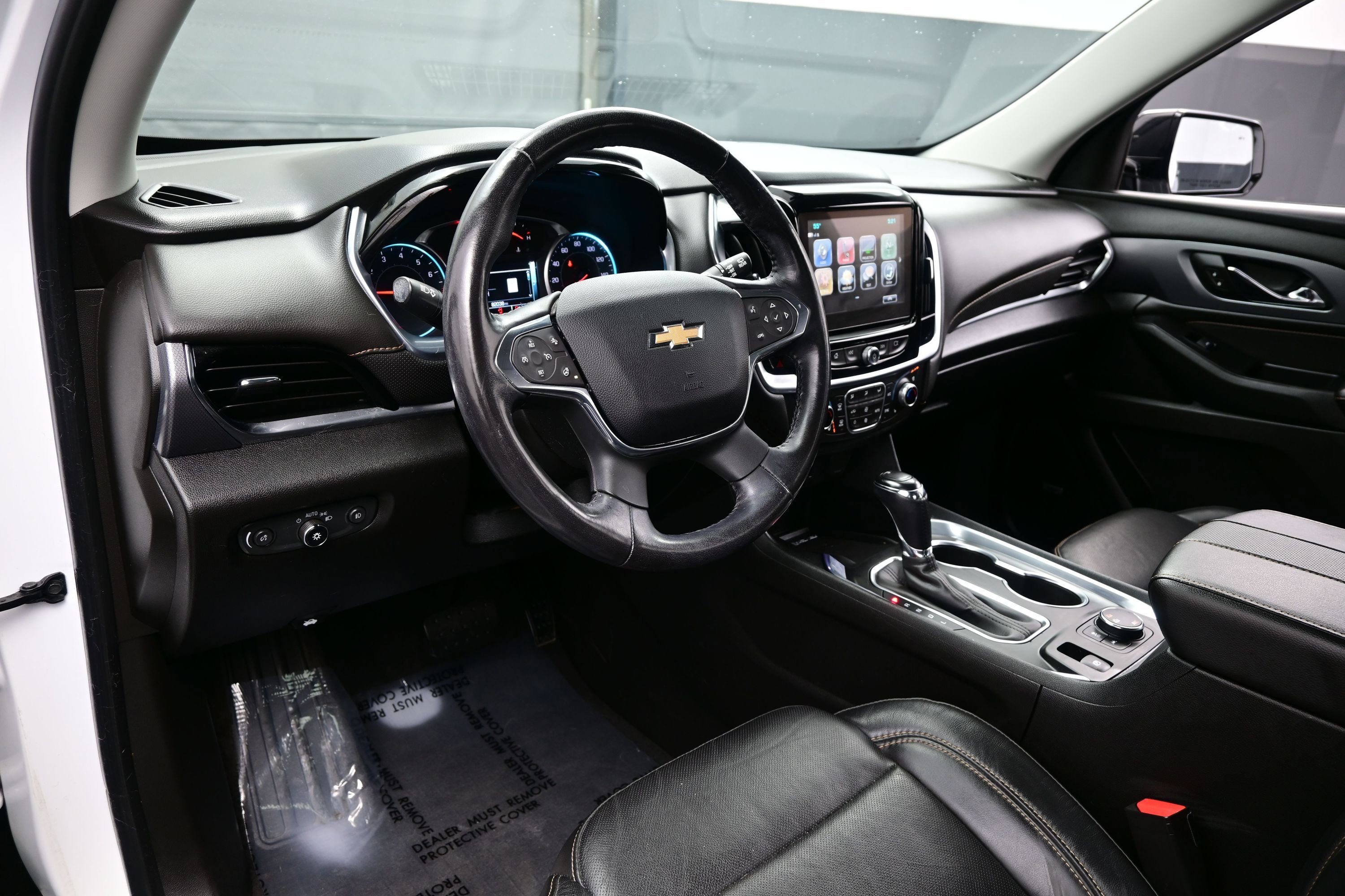 Used 2019 Chevrolet Traverse Premier w/ Redline Edition AWD/4WD image 14