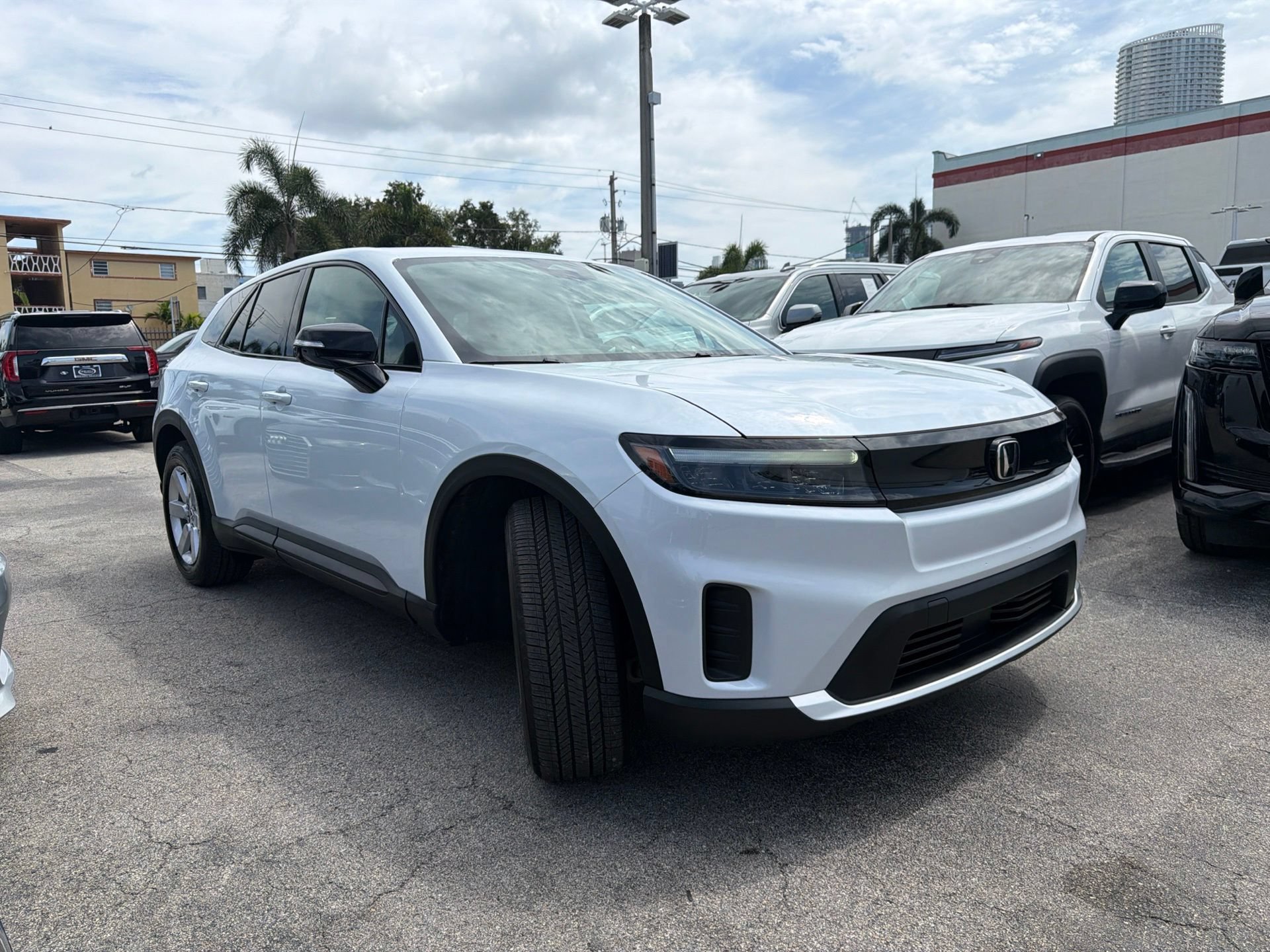 Used 2026 Honda Prologue Eco image 3