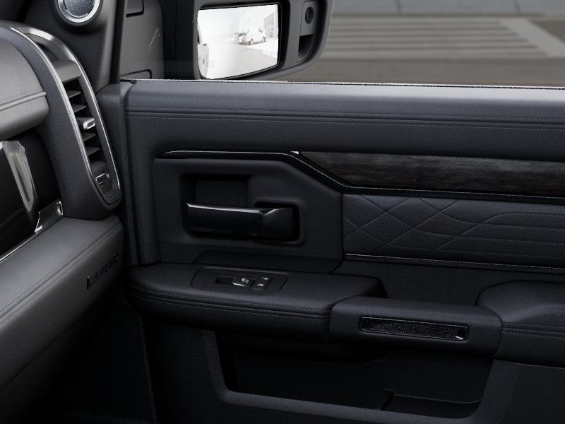 New 2025 RAM 2500 Limited AWD/4WD image 26
