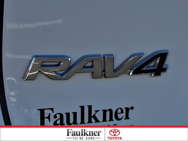 Certified 2025 Toyota RAV4 XLE AWD/4WD image 30