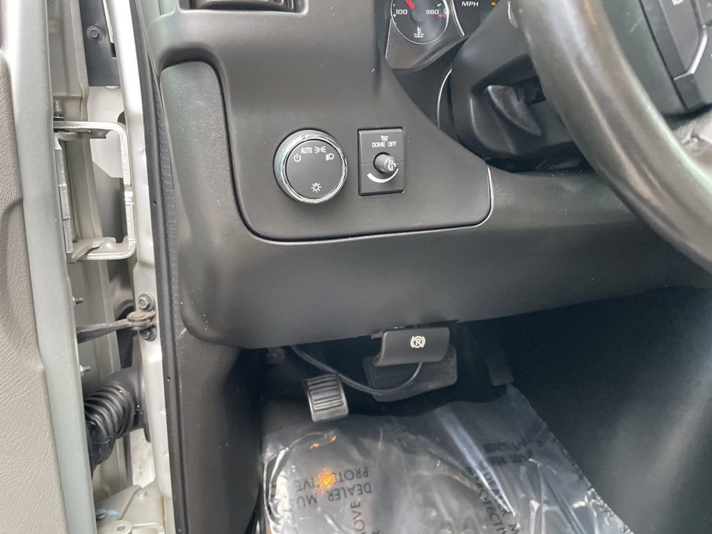Used 2020 Chevrolet Express 2500 LS w/ Driver Convenience Package image 10