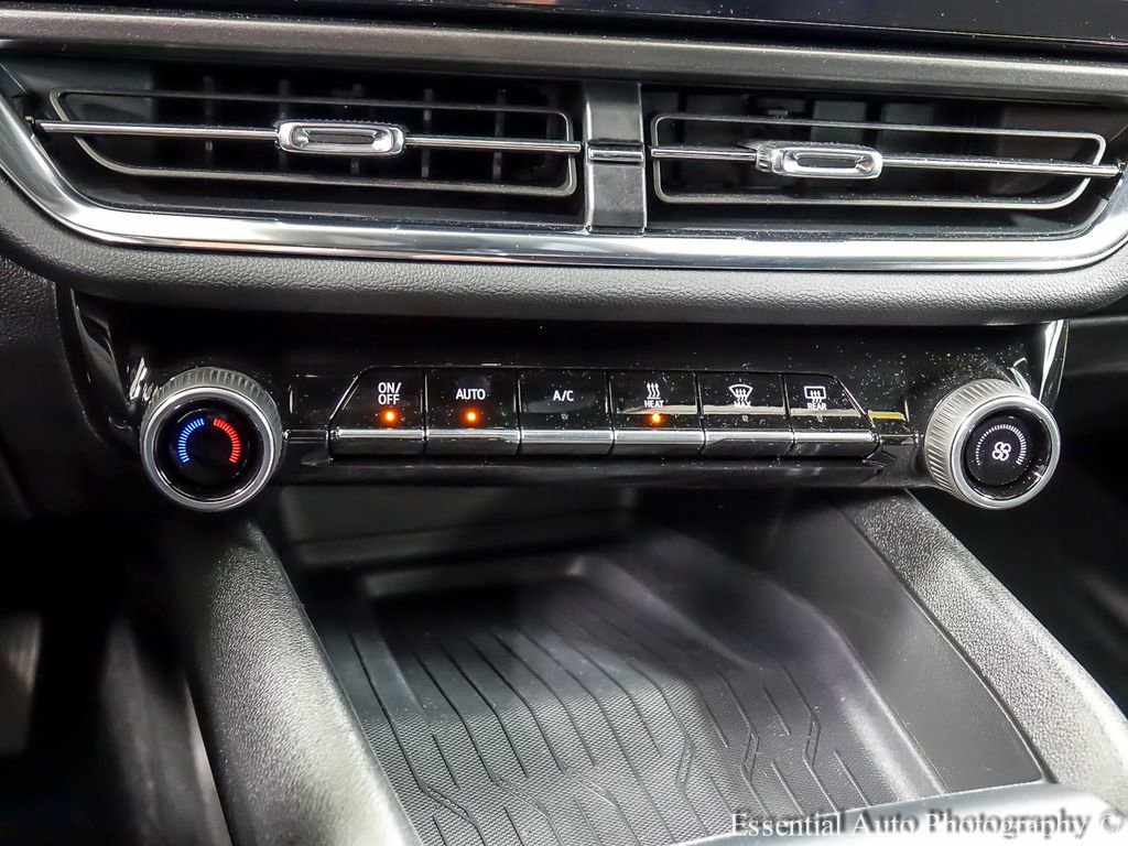 Certified 2026 Chevrolet Equinox EV LT image 18