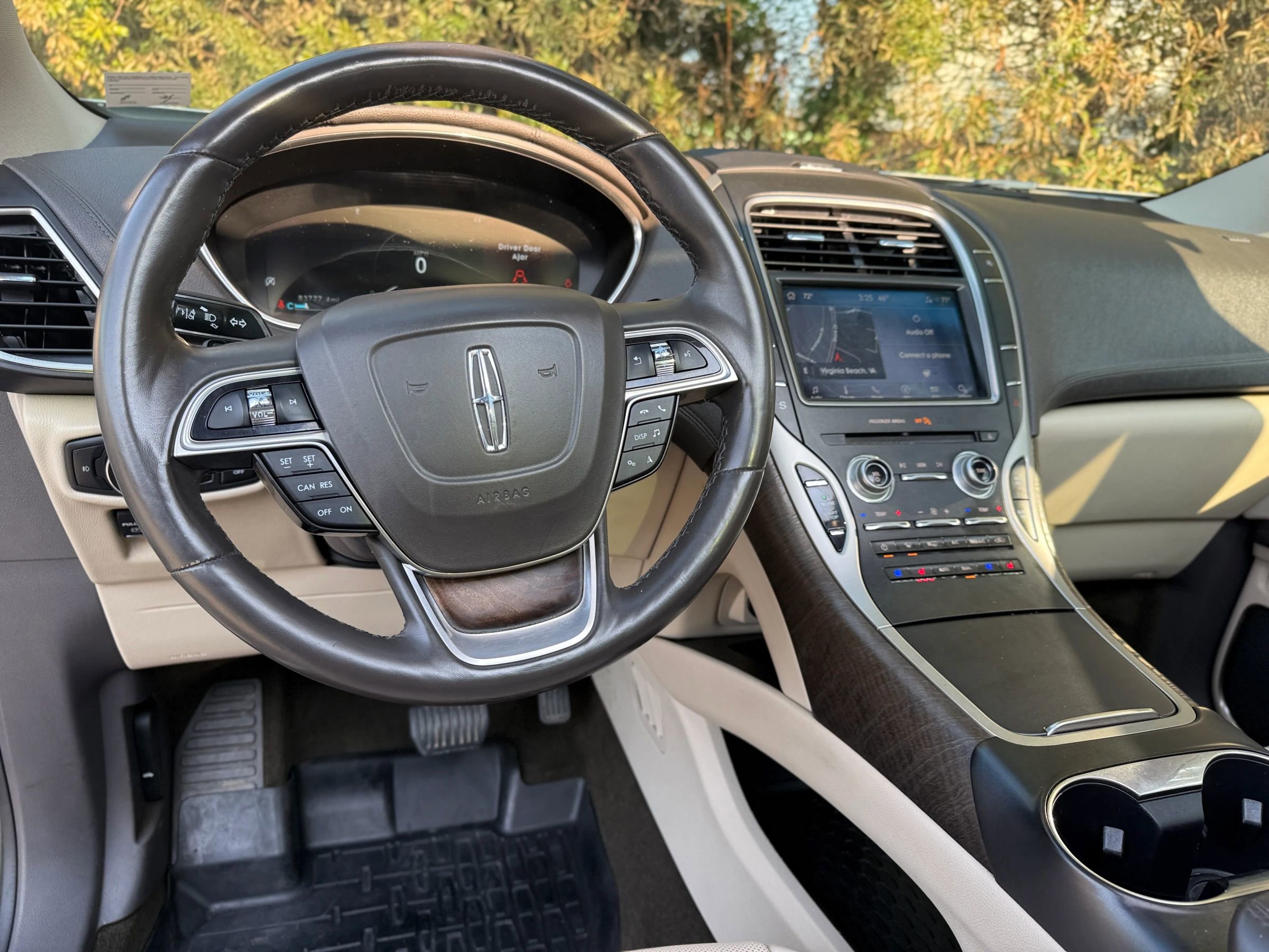 Used 2019 Lincoln Nautilus Reserve image 41
