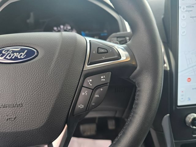 Used 2024 Ford Edge Titanium w/ Equipment Group 301A AWD/4WD image 30