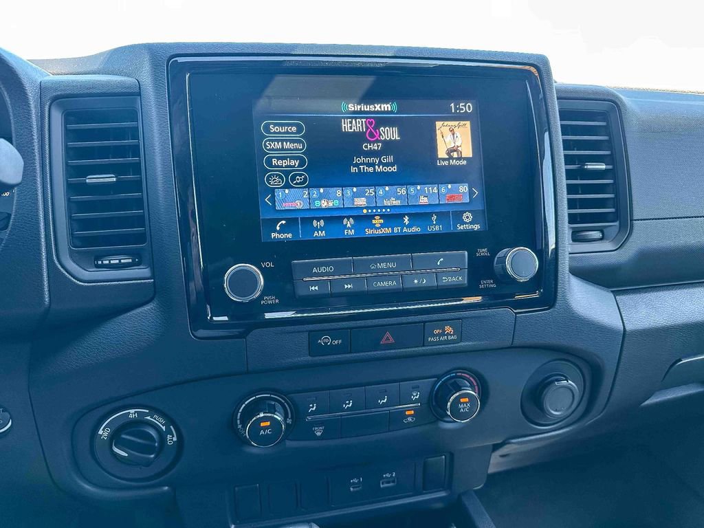 Used 2024 Nissan Frontier S image 27