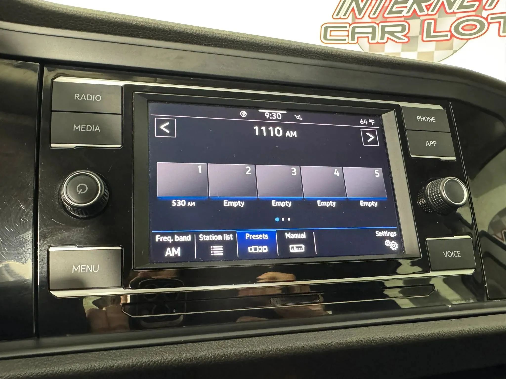 Used 2023 Volkswagen Jetta S FWD image 19