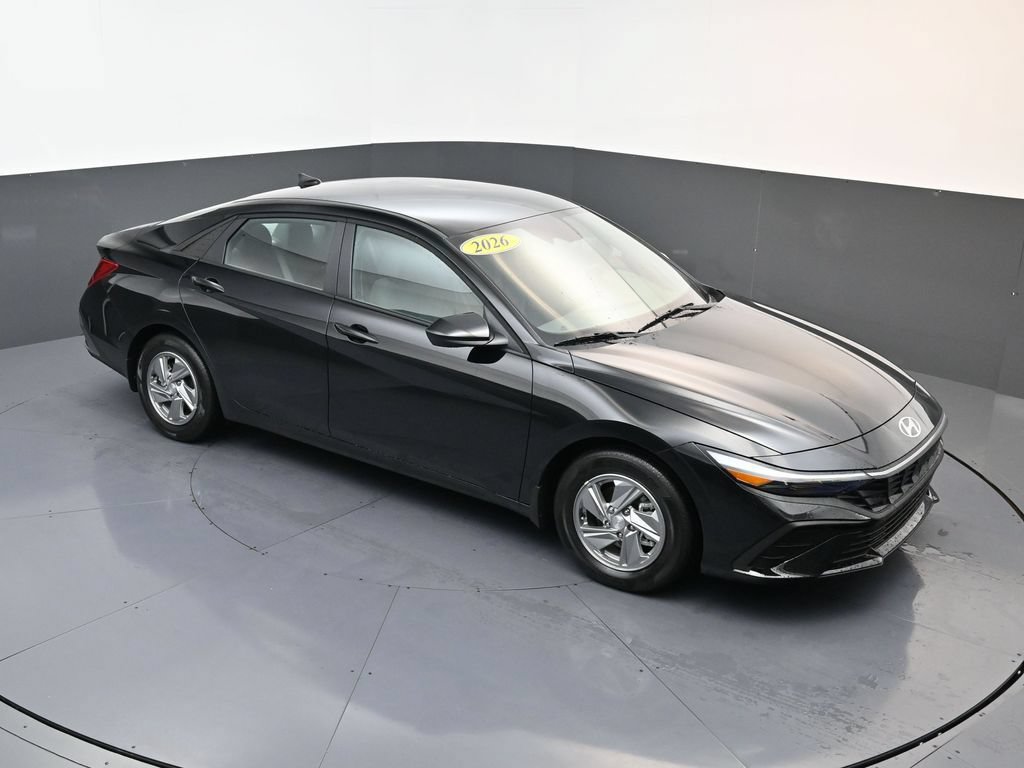 Certified 2026 Hyundai Elantra SE FWD image 13