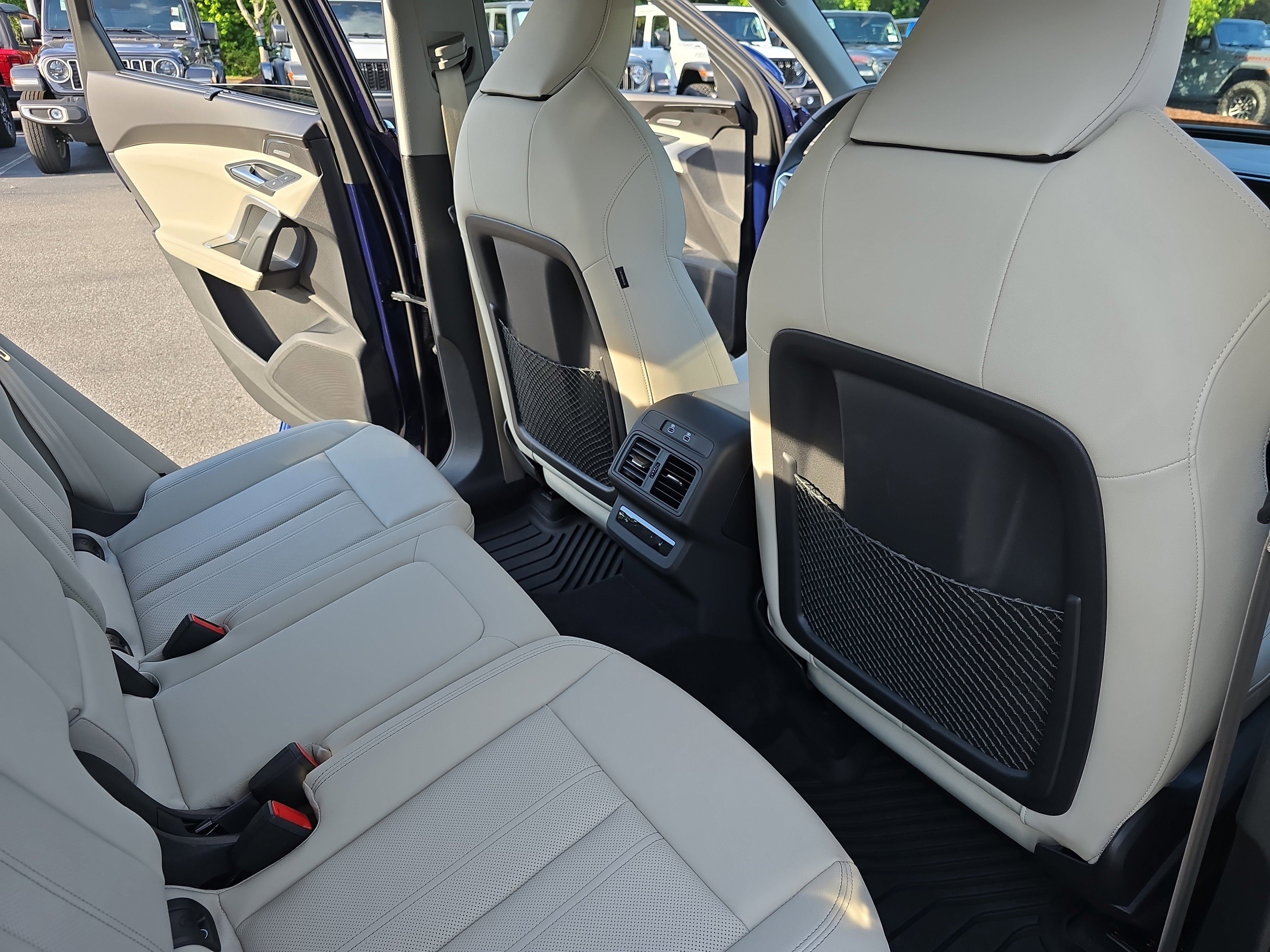 Used 2025 Audi Q5 Prestige AWD/4WD image 11
