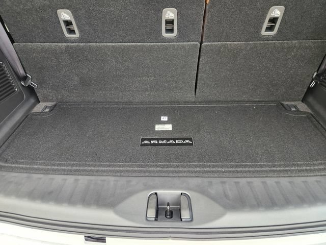 New 2026 Nissan Armada SL w/ Captain's Chari Seat Package RWD image 28