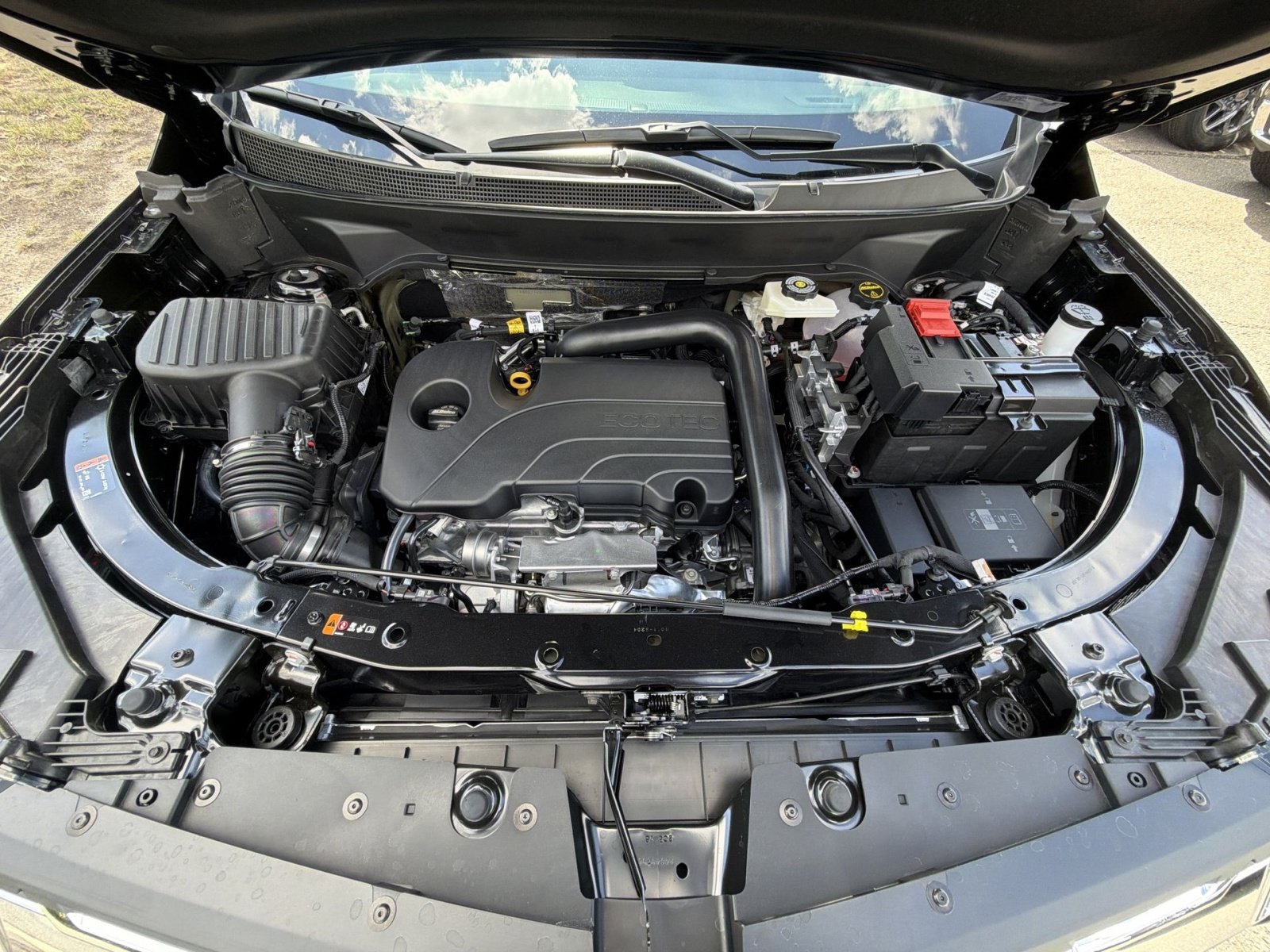 New 2027 Chevrolet Equinox LT w/ Safety and Technology Package AWD/4WD image 28