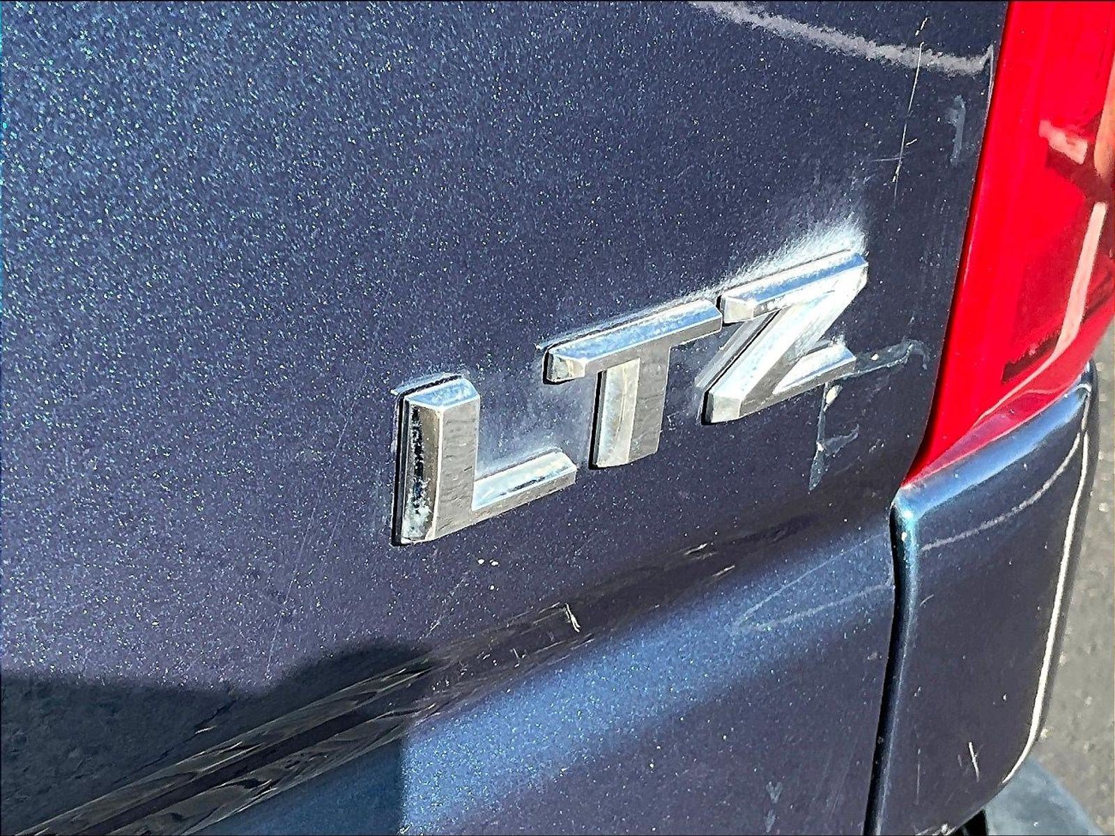 Used 2020 Chevrolet Silverado 3500 LTZ w/ LTZ Plus Package AWD/4WD image 24