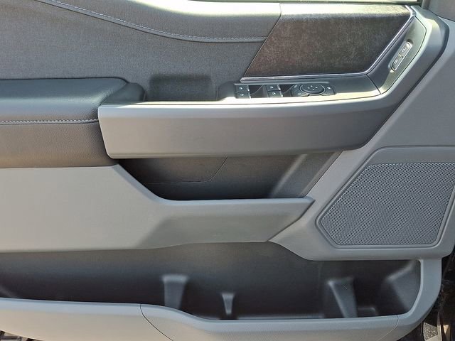 Used 2024 Ford F150 Lightning XLT image 12