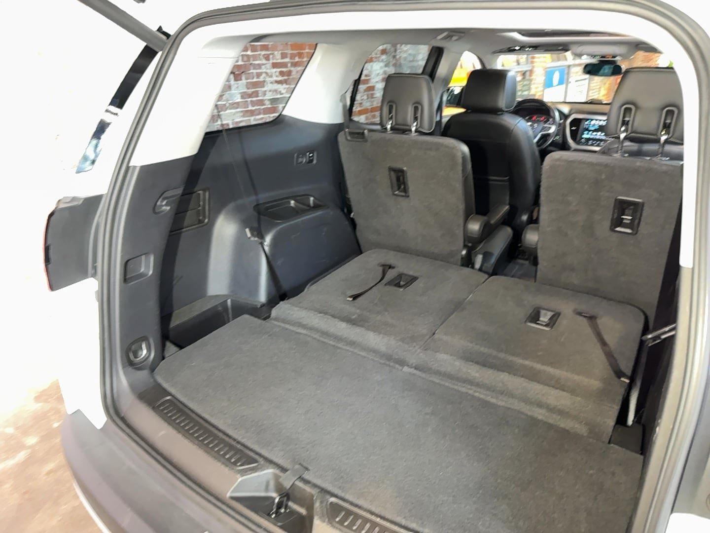 Used 2019 GMC Acadia SLT w/ LPO, Black Accent Package AWD/4WD image 79
