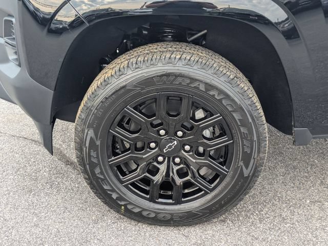 New 2026 Chevrolet Colorado W/T w/ WT Custom Package RWD image 8