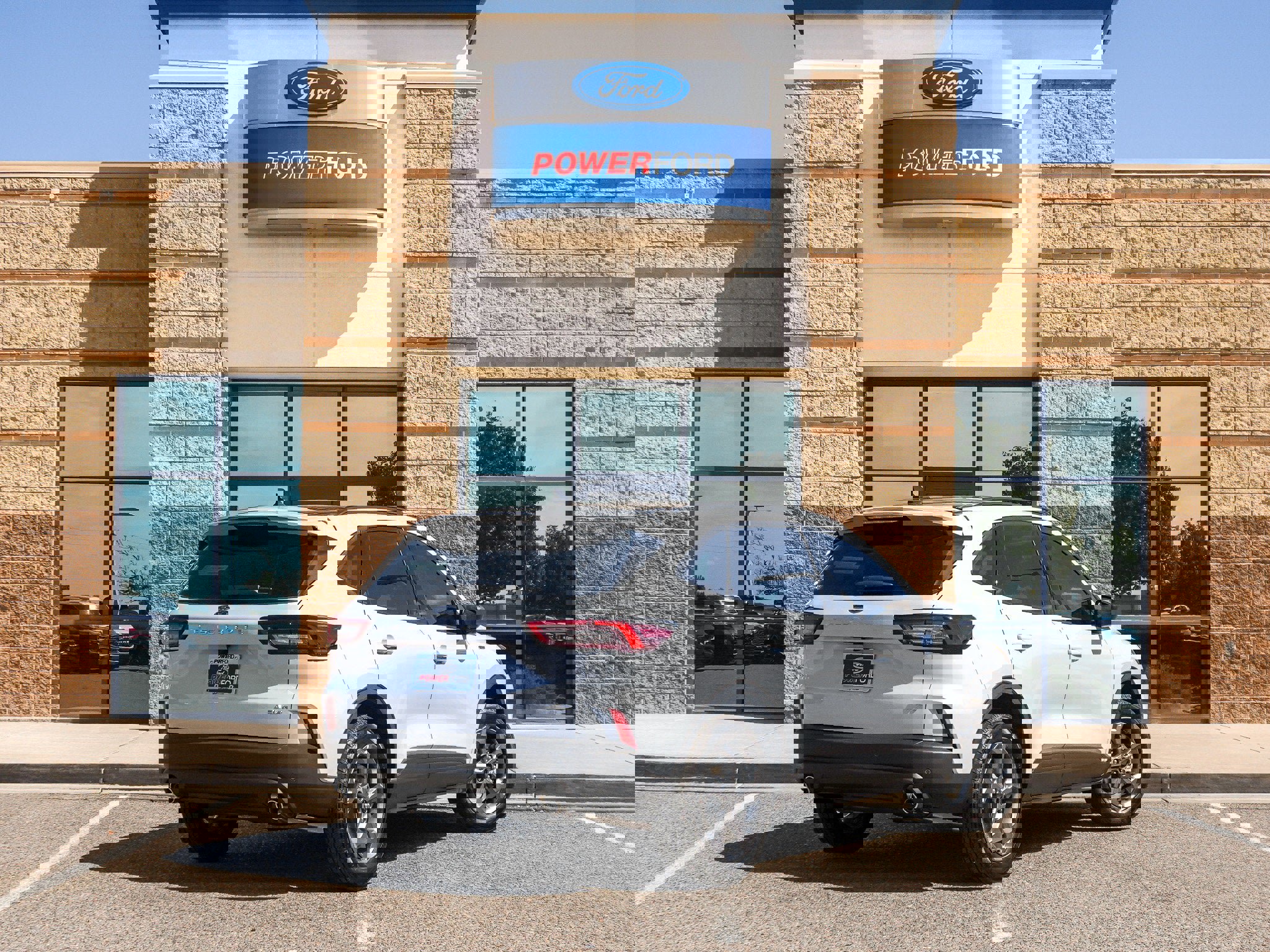 New 2025 Ford Escape ST-Line w/ Tech Pack #1 image 6