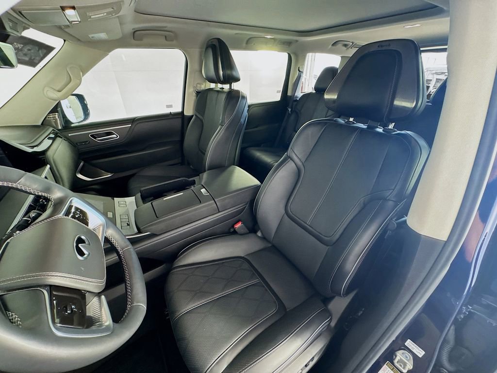 Used 2025 INFINITI QX80 Sensory image 22