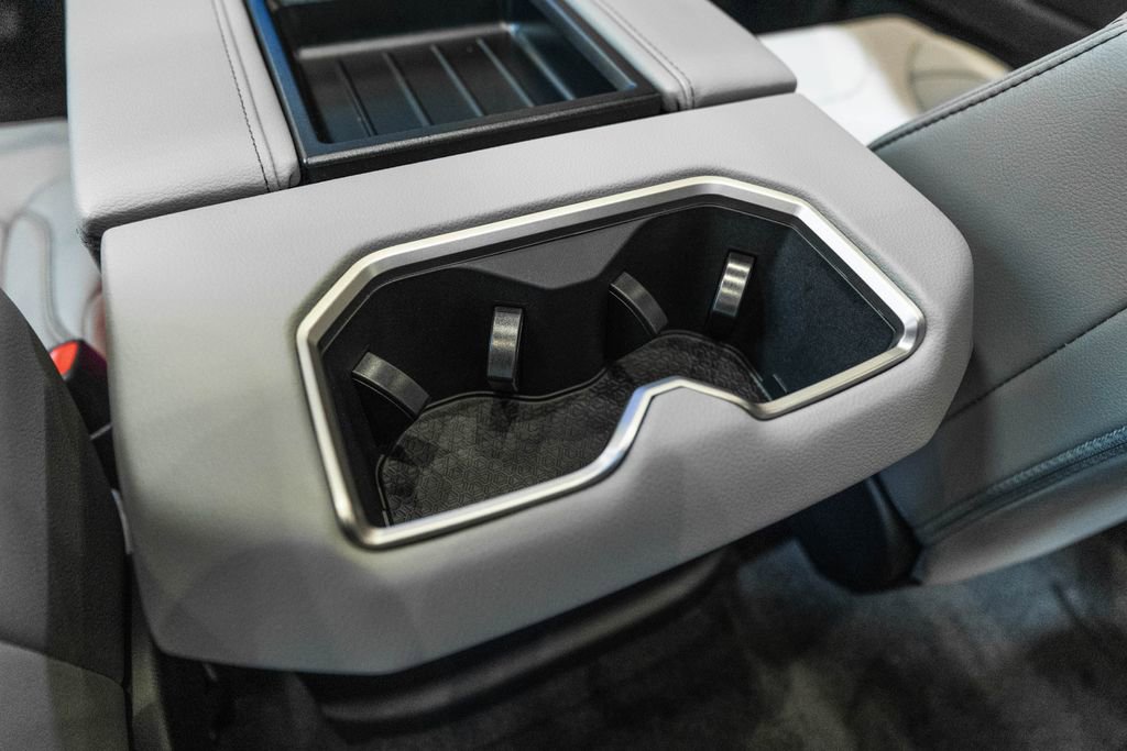 New 2026 Toyota Tundra Limited AWD/4WD image 36