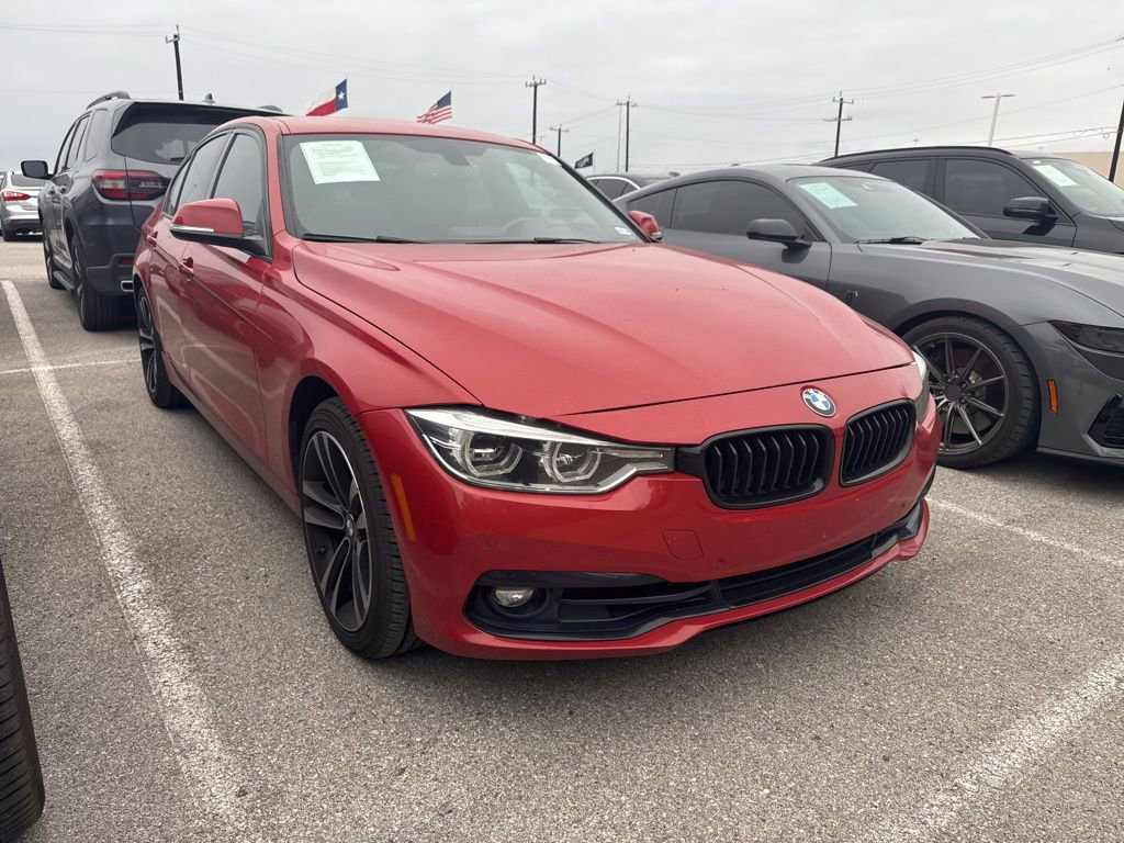 Used 2018 BMW 330i Sedan w/ Shadow Sport Edition RWD image 2