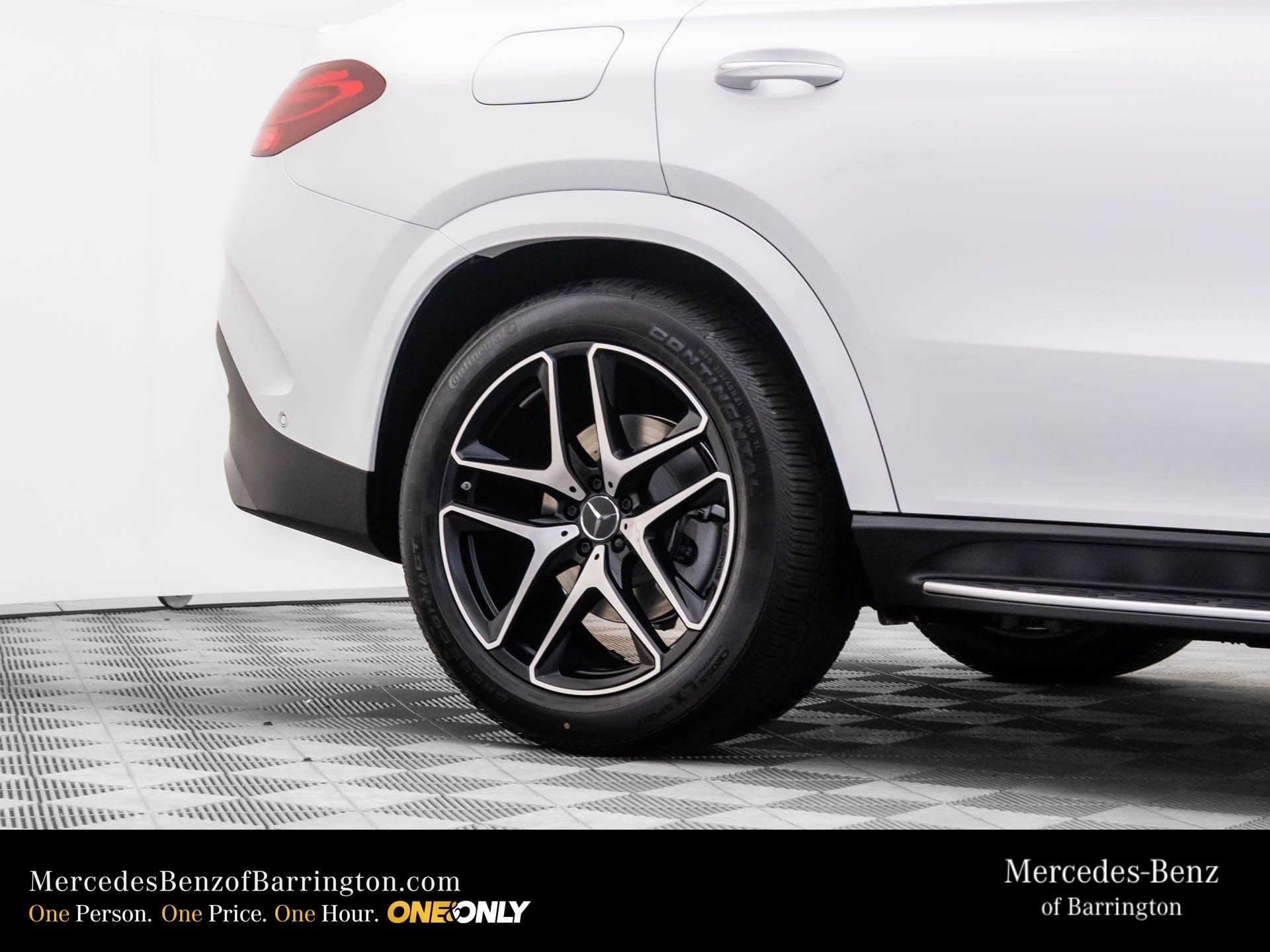 New 2026 Mercedes-Benz GLE 53 AMG 4MATIC Coupe image 37