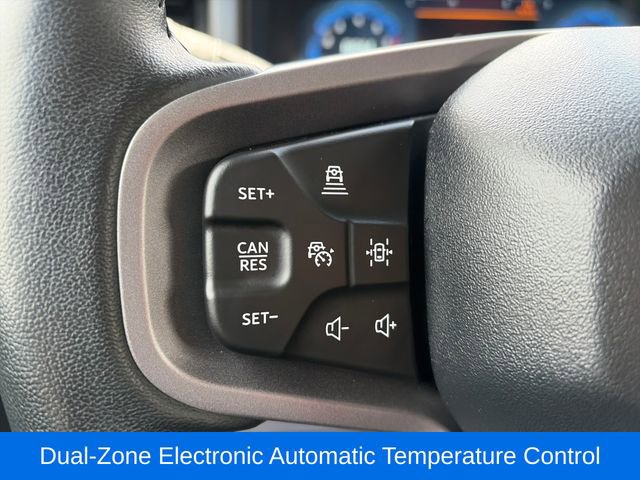 Used 2025 Ford Bronco Badlands image 15