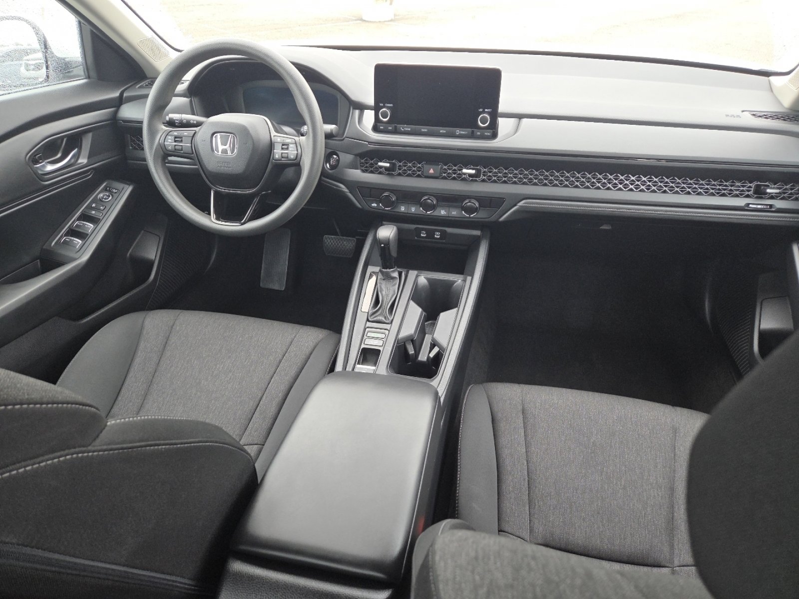 Used 2024 Honda Accord EX image 23