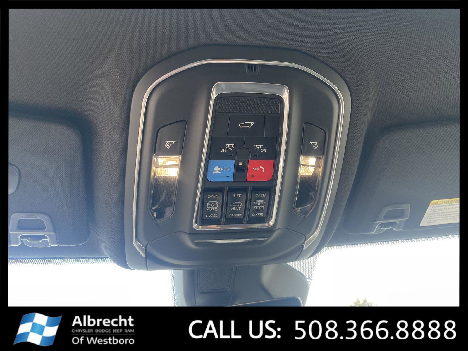 New 2026 Jeep Grand Cherokee L Limited w/ Luxury Tech Group II image 23