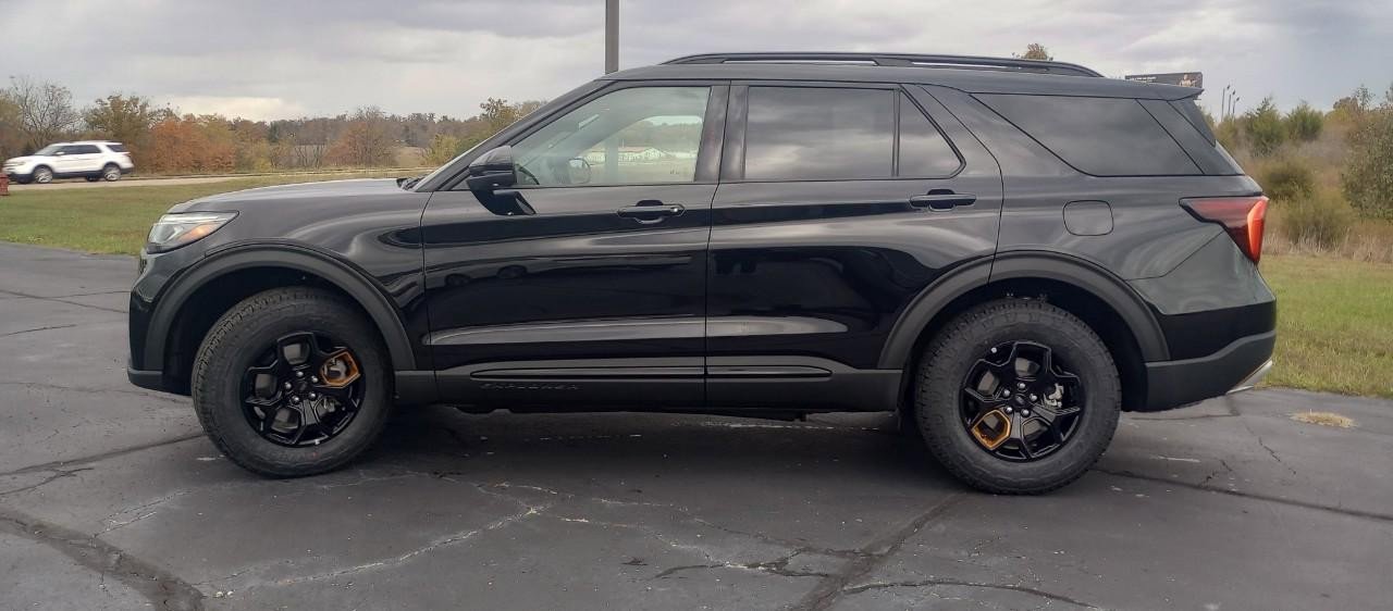 New 2026 Ford Explorer ST image 5