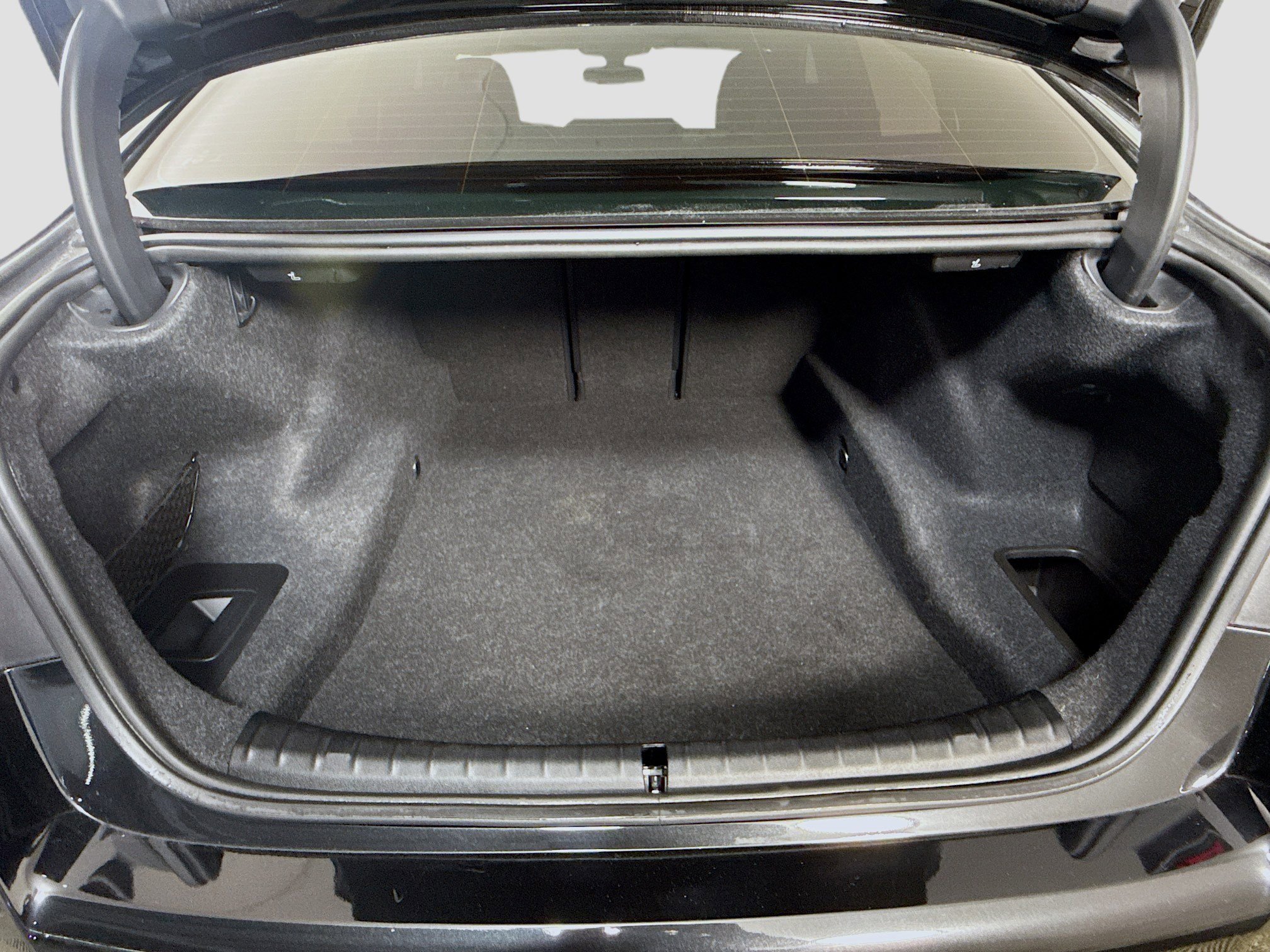 Used 2023 BMW 540i w/ M Sport Package image 33