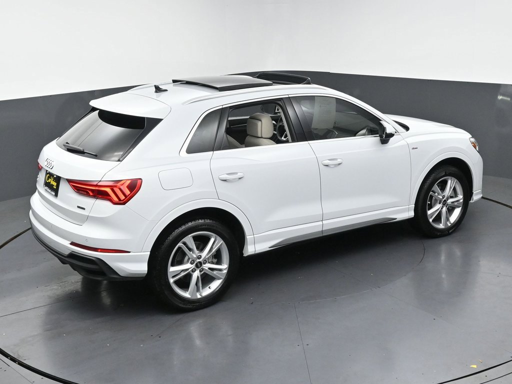 Used 2024 Audi Q3 2.0T Premium w/ Convenience Package image 49