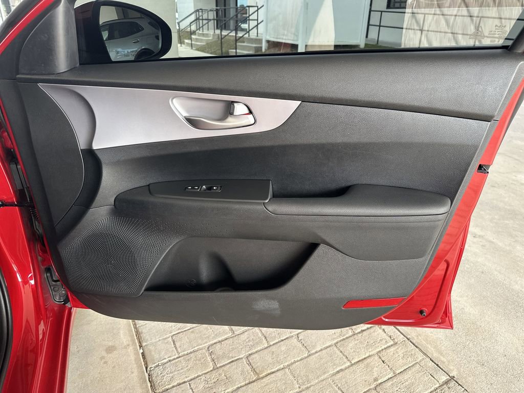 Used 2023 Kia Forte LXS w/ LXS Technology Package image 34