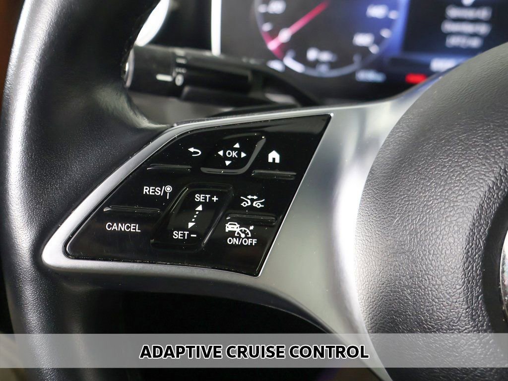 Used 2023 Mercedes-Benz C 300 4MATIC Sedan w/ Exclusive Trim Package image 5