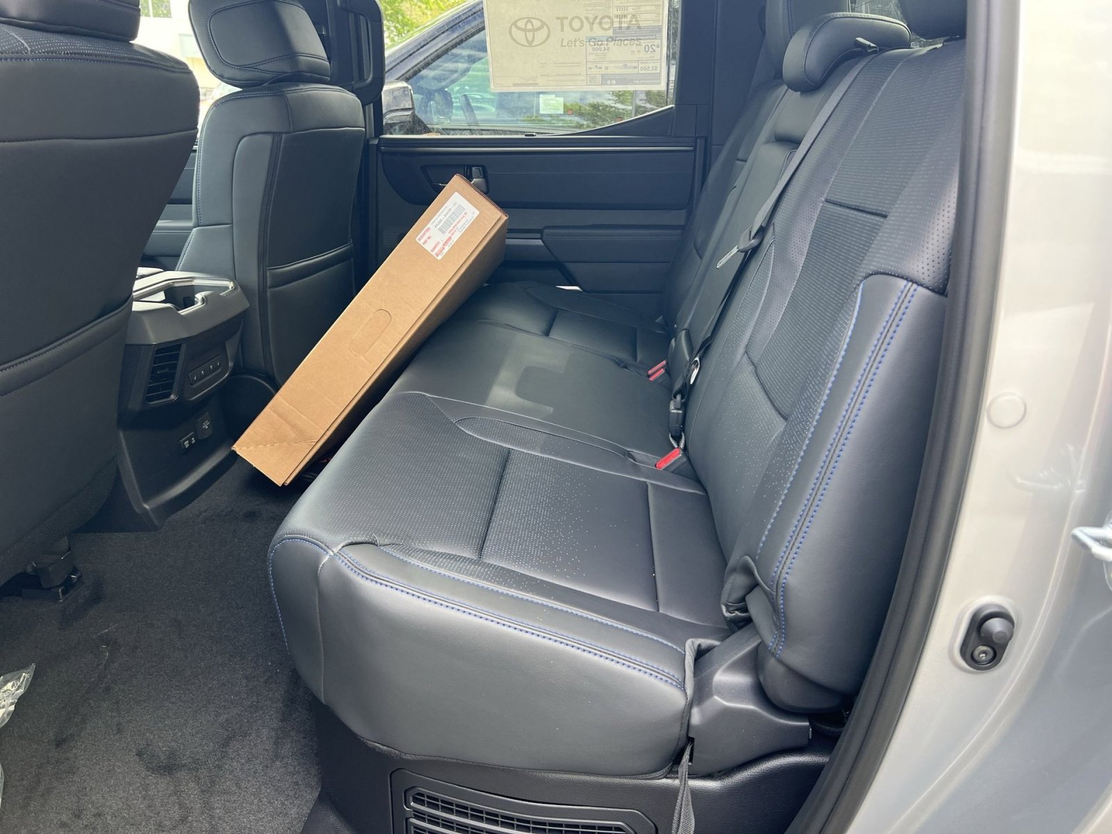 New 2026 Toyota Tundra Limited AWD/4WD image 19